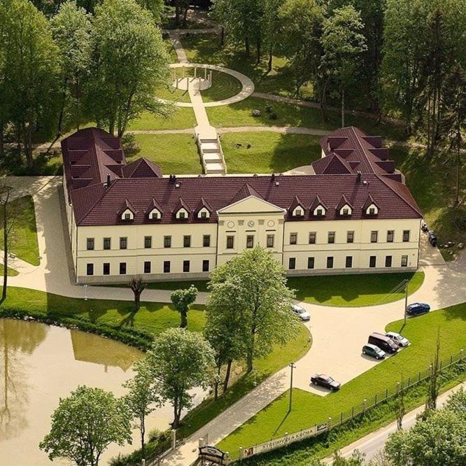 Готель Zamek Kamenny Dvur Kynsperk nad Ohri Екстер'єр фото