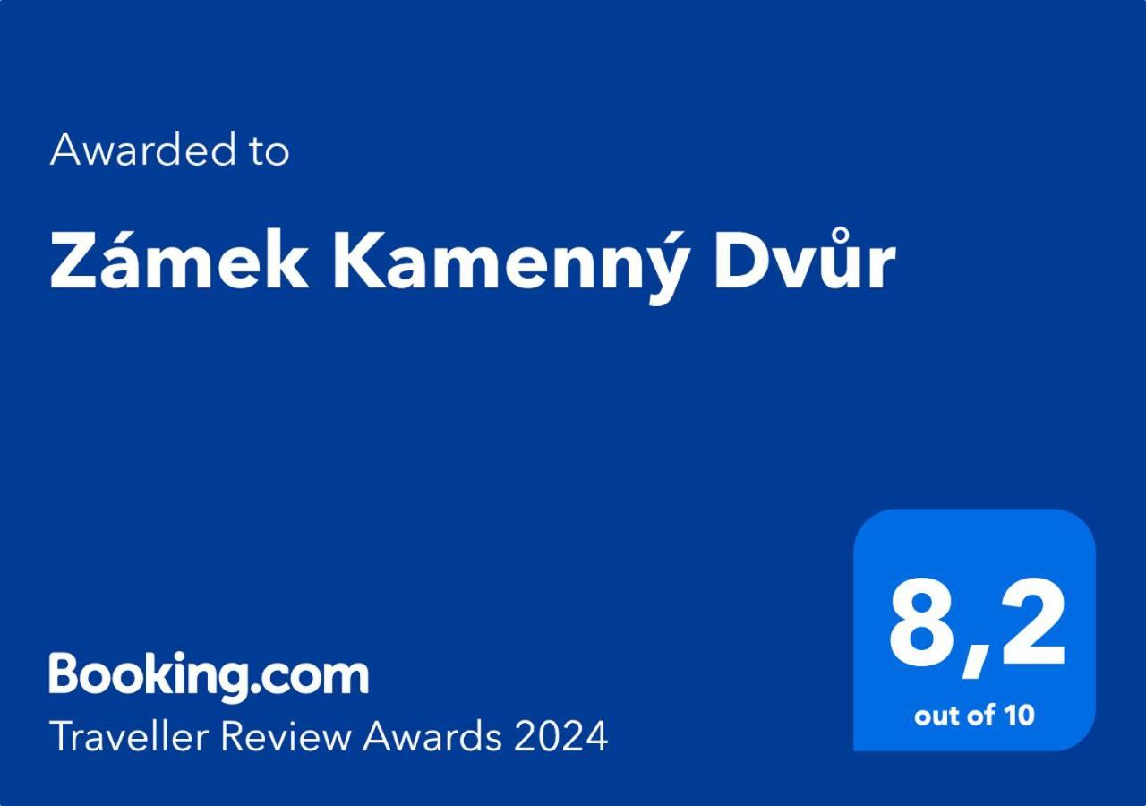 Готель Zamek Kamenny Dvur Kynsperk nad Ohri Екстер'єр фото
